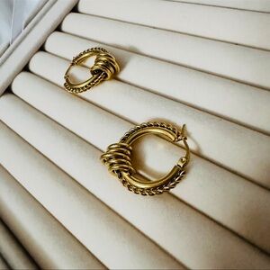 Othilia Hoop Earrings 18Kt gold dipped